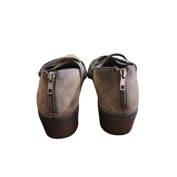 Pierre Dumas gray zip back booties sz 8.5 - Picture 2 of 4